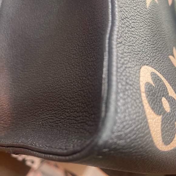 EUC Louis Vuitton On The Go Bicolor Empreinte Tote MM and Wallet - Picture 4 of 16